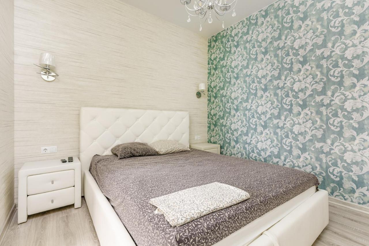 Gagarin Plaza 1-Bedroom Apartment オデッサ エクステリア 写真
